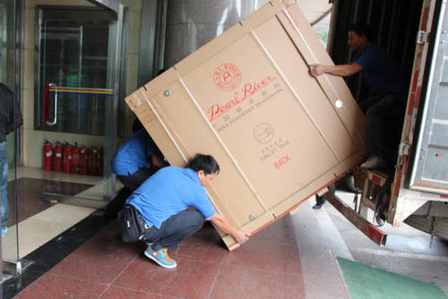 普定钢琴贵重工艺品无忧运